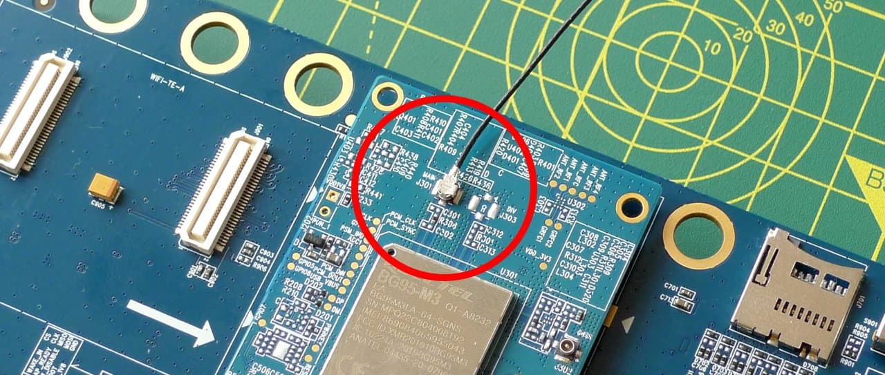Fit the whip antenna adapter to the test card connector marked main.