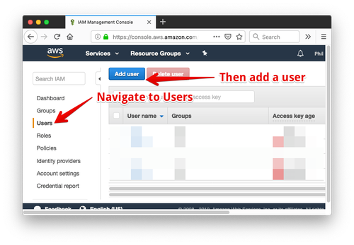 Im IAM-Dashboard navigieren wir zu „Users“ und klicken dann auf „Add user“.